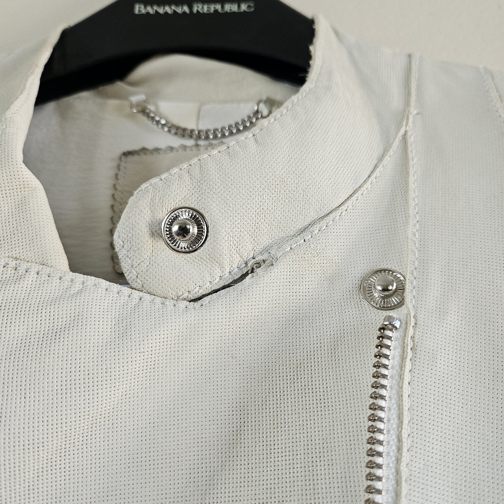 Leather Moto Jacket White Women's Classic M Professionally Cleaned - Picture 5 of 10